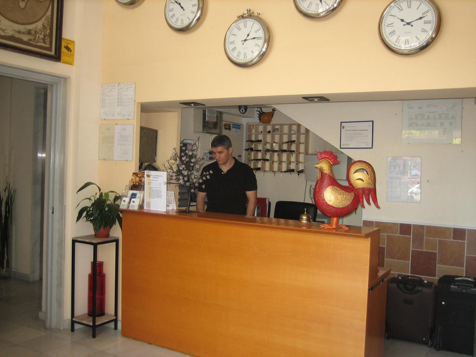 Hostal Madruga Elche Exteriér fotografie